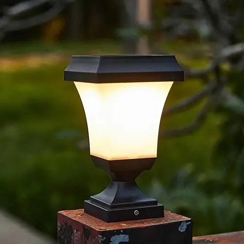 Solar Gate Light